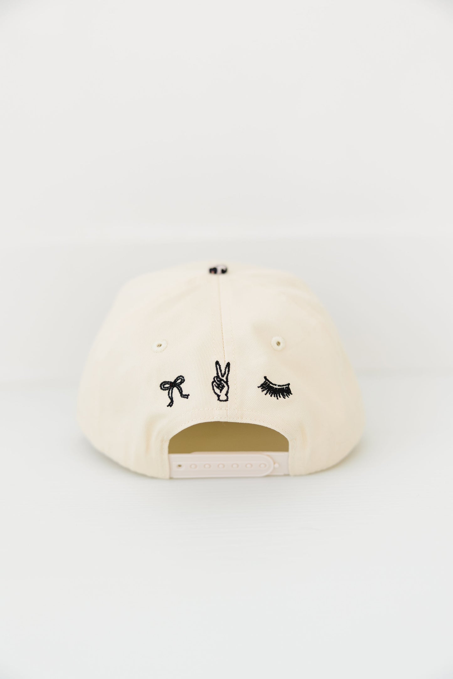 CHEETAH "just grly things" Trucker Hat