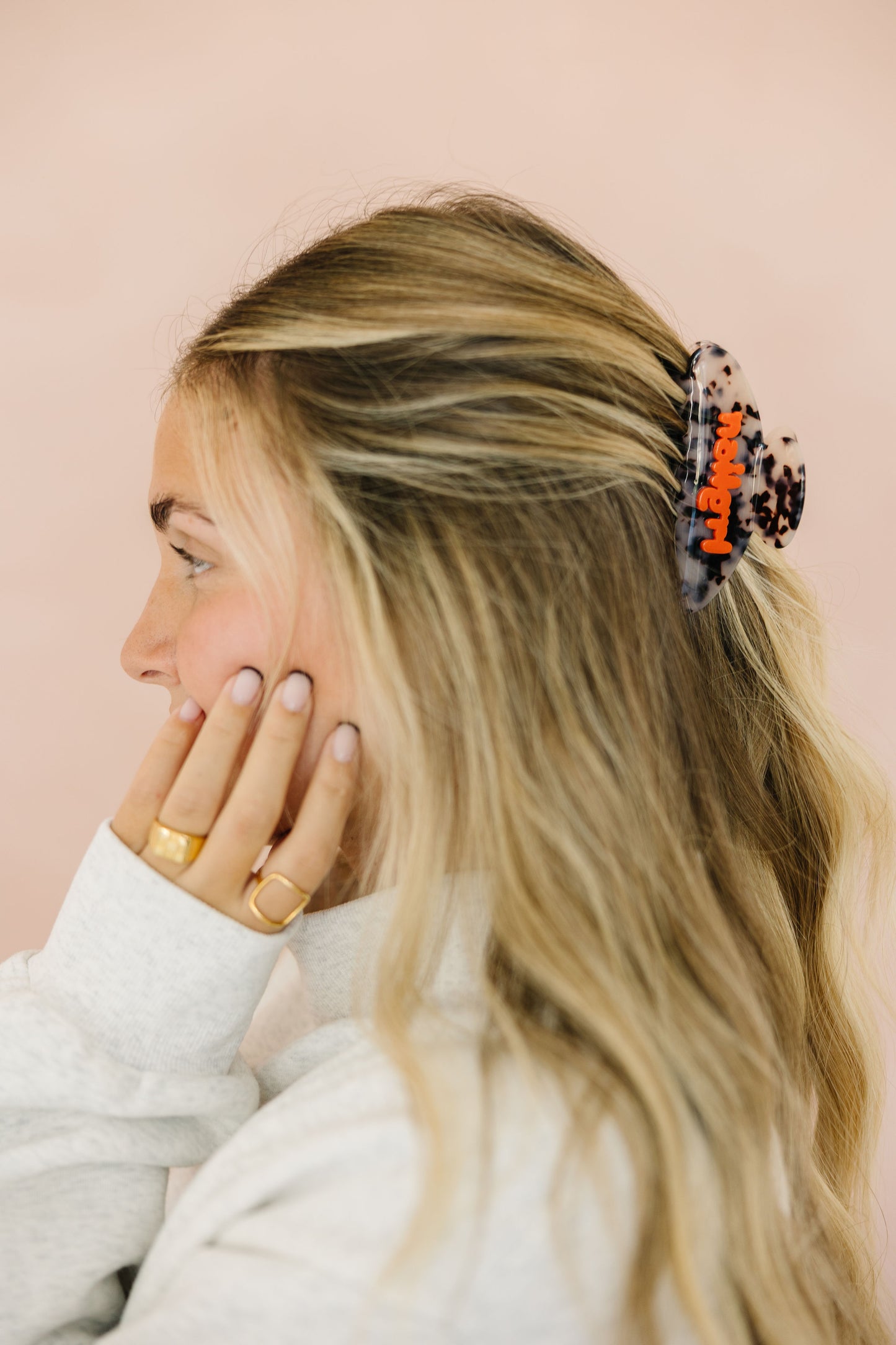 Tortoise nailgrl claw